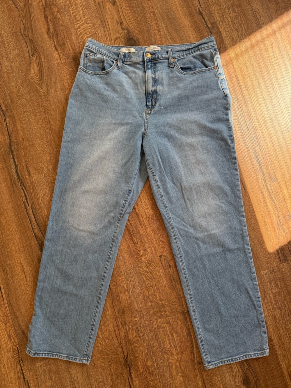 Universal Thread Vintage Straight Leg Jeans